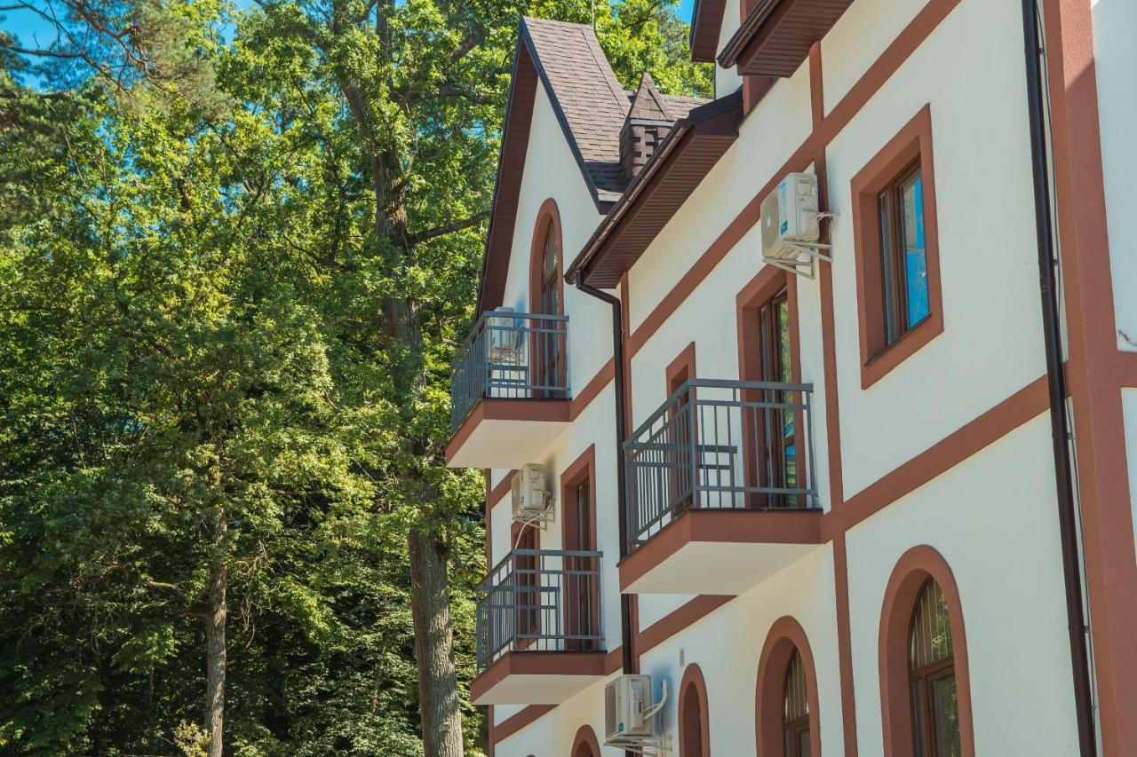 Мисливець В Комплексі "Сокіл" Hotel Susk Exterior photo