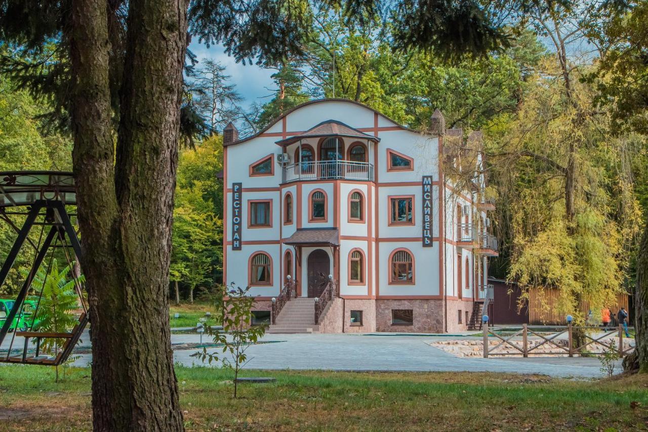 Мисливець В Комплексі "Сокіл" Hotel Susk Exterior photo